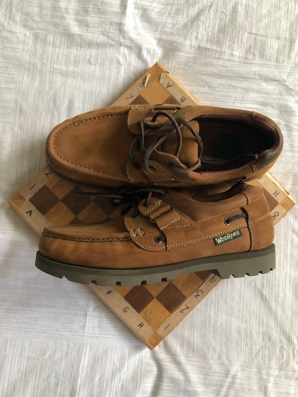 Windriver brown leather lace-up boat shoes